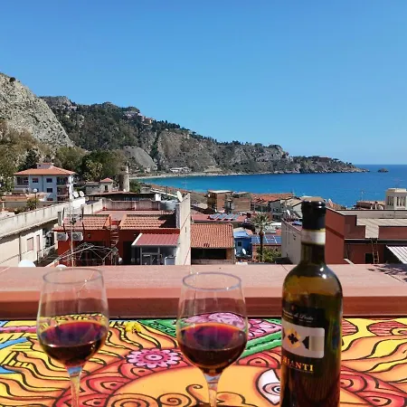 Mungi Bay, Flat With Sea View Roof Terrace