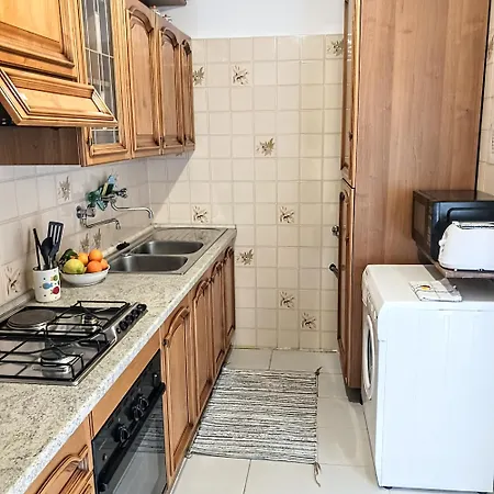 Mungi Bay, Flat With Sea View Roof Terrace * Giardini-Naxos