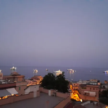 Mungi Bay, Flat With Sea View Roof Terrace Apartment