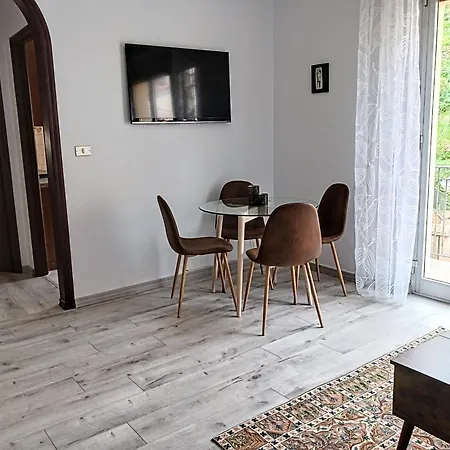Apartment Mungi Bay, Flat With Sea View Roof Terrace *