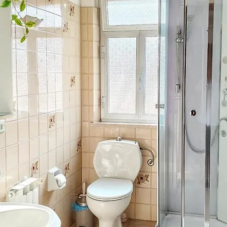 아파트 Mungi Bay, Flat With Sea View Roof Terrace